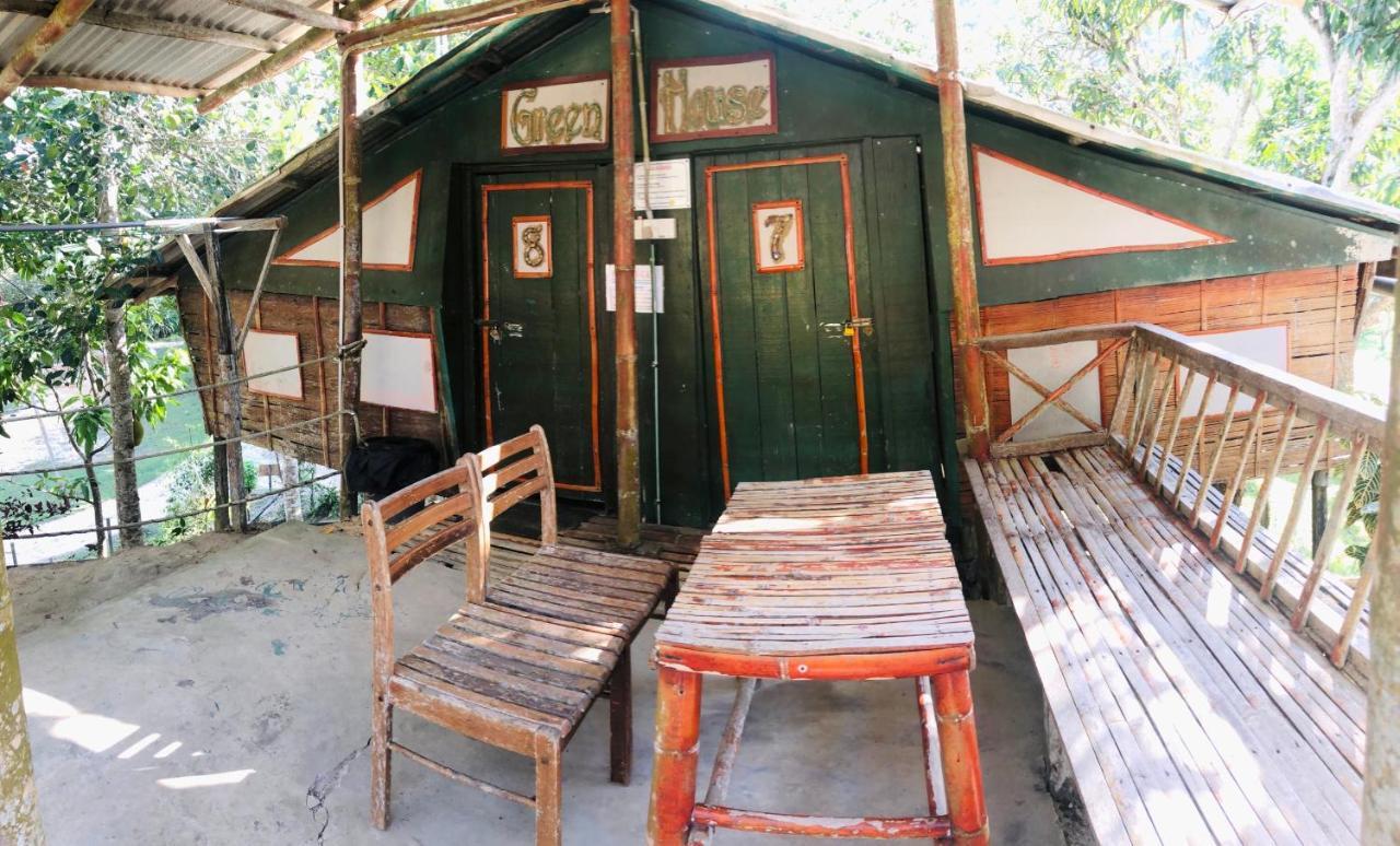 Dragon Pearl Beach Resort Kota Belud Exterior foto
